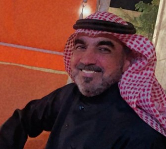علي مناحي  قريش